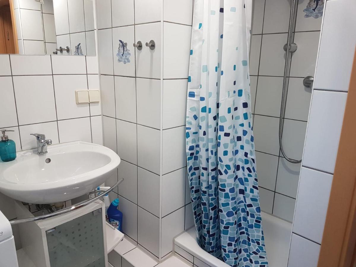 Ruhige Gemuetliche Ferienwohnung In Karlsruhe Daxlanden Fuer Monteure, Pendler, Geschaefsreisen, Wochenendreisen 외부 사진